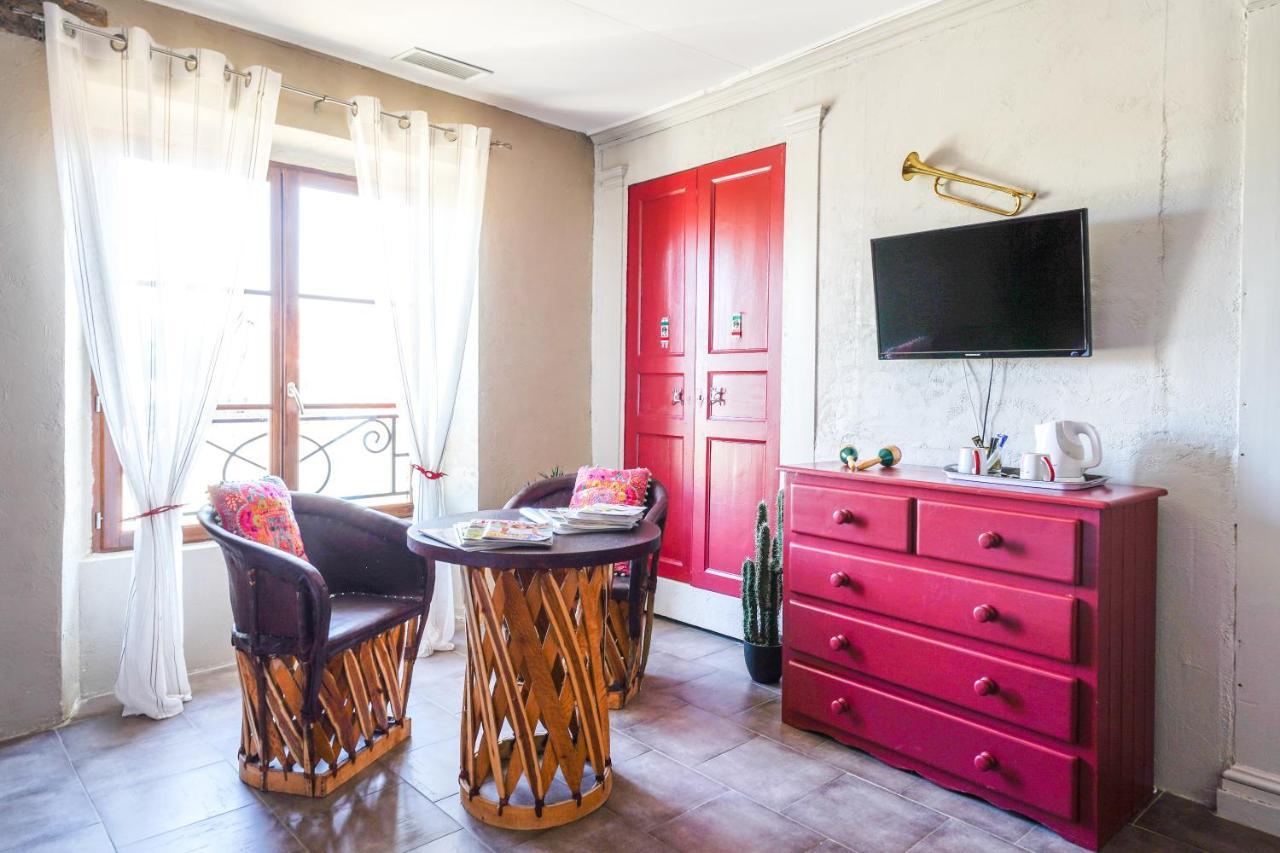 Le Mas D'Anjou Hotel Tigné Kültér fotó