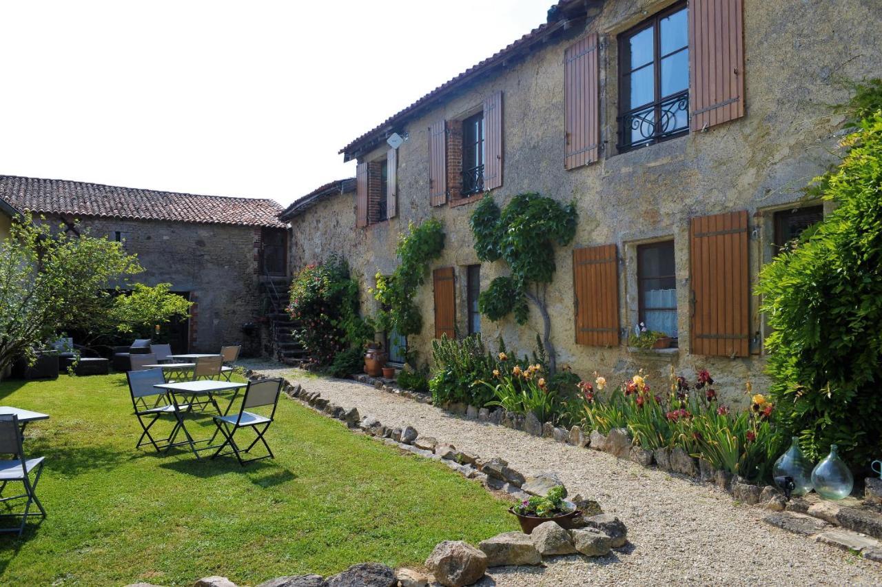 Le Mas D'Anjou Hotel Tigné Kültér fotó
